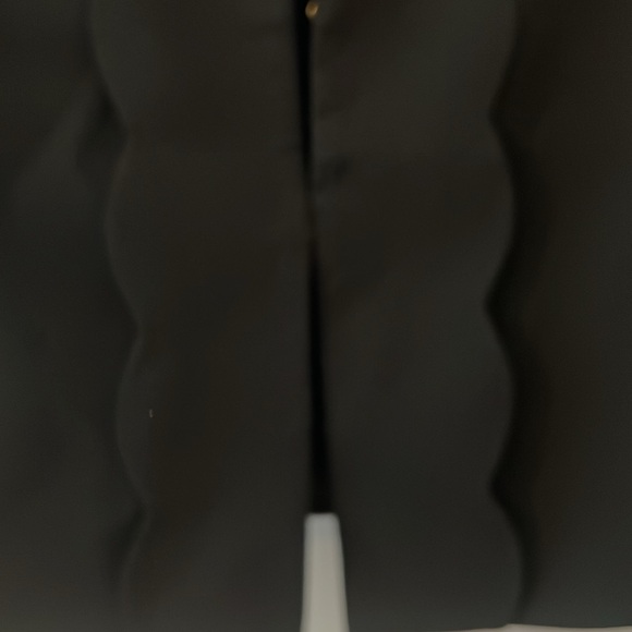 CeCe black blazer jacket with clasp scalloped design long sleeve SZ 12 workwear - Picture 7 of 16